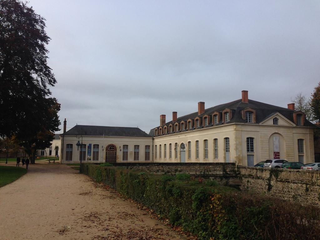 Hotel La Capitainerie Châteauneuf-sur-Loire Exterior photo